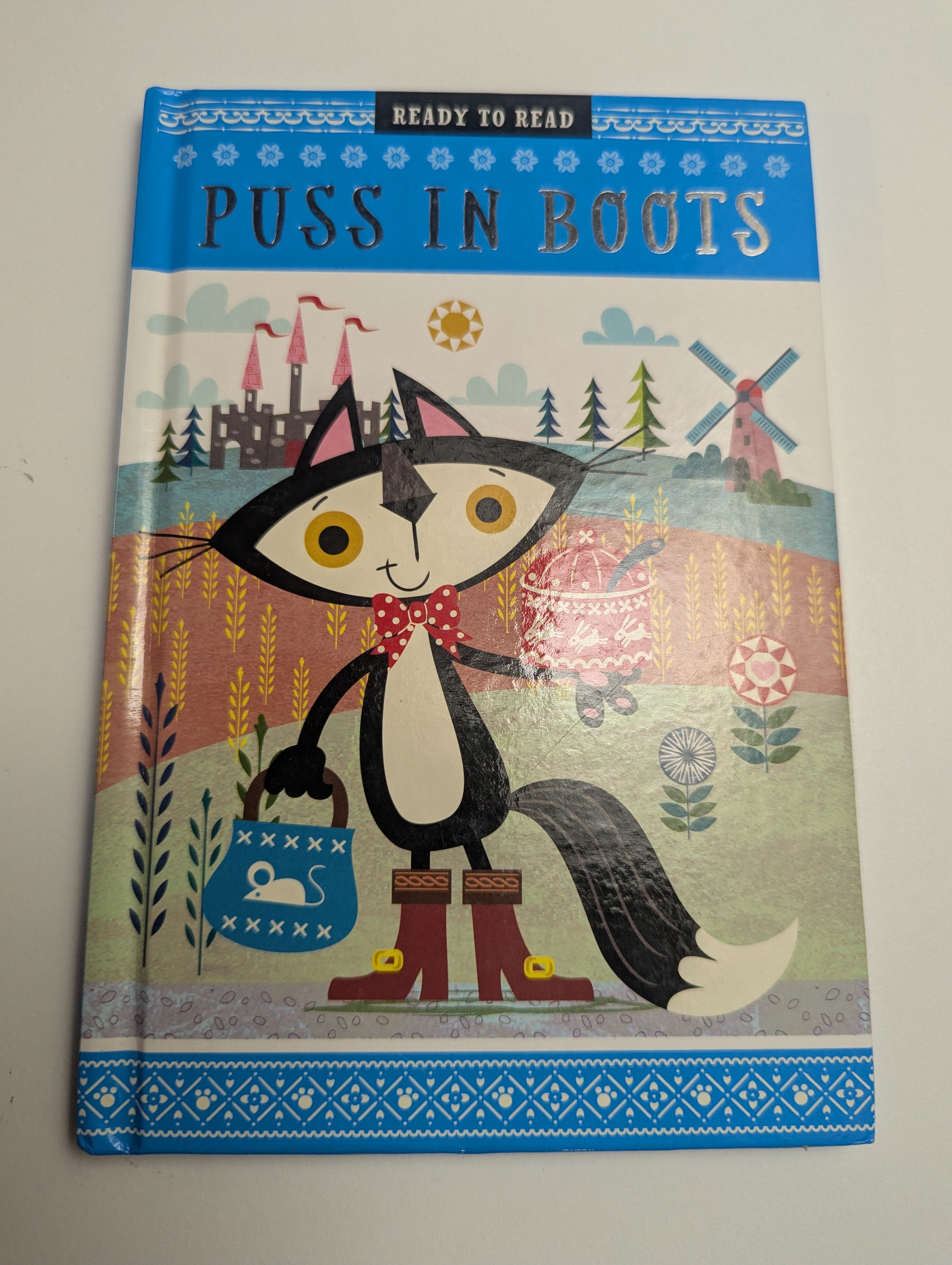 Puss in Boots — Ready to Read Edition — by Helen Anderton and Stuart Lynch - Lightly used