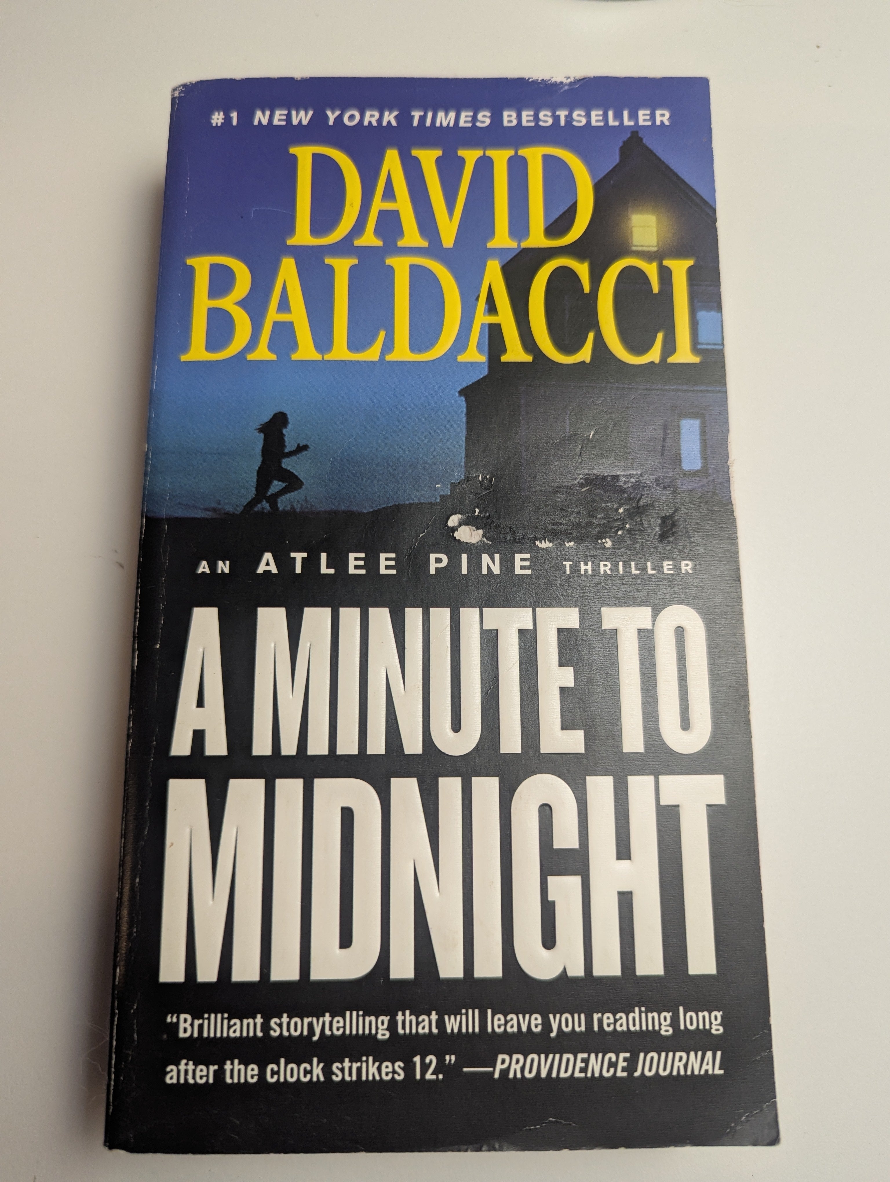 A Minute to Midnight — by David Baldacci
