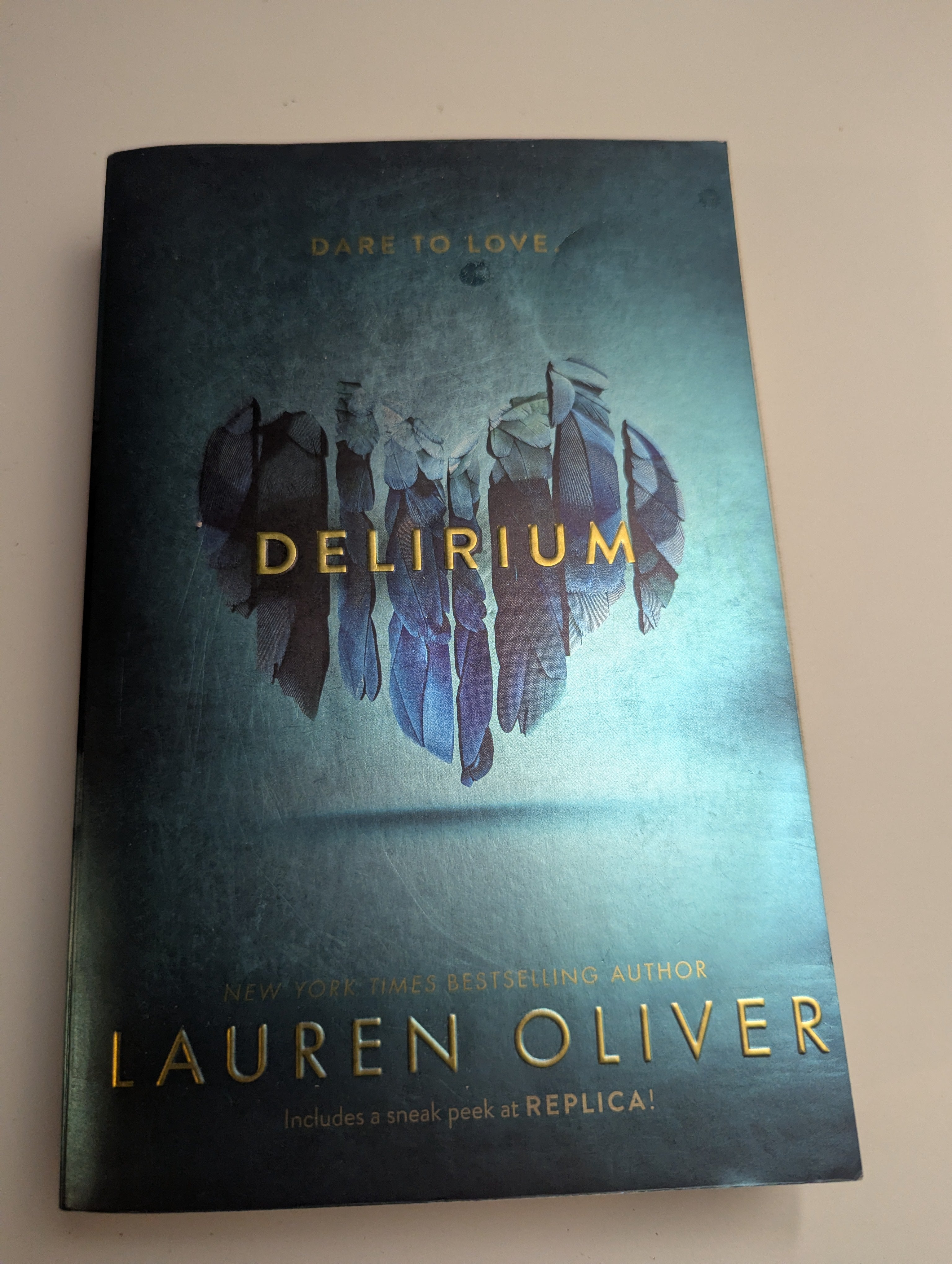 Delirium — by Lauren Oliver - Lightly Used