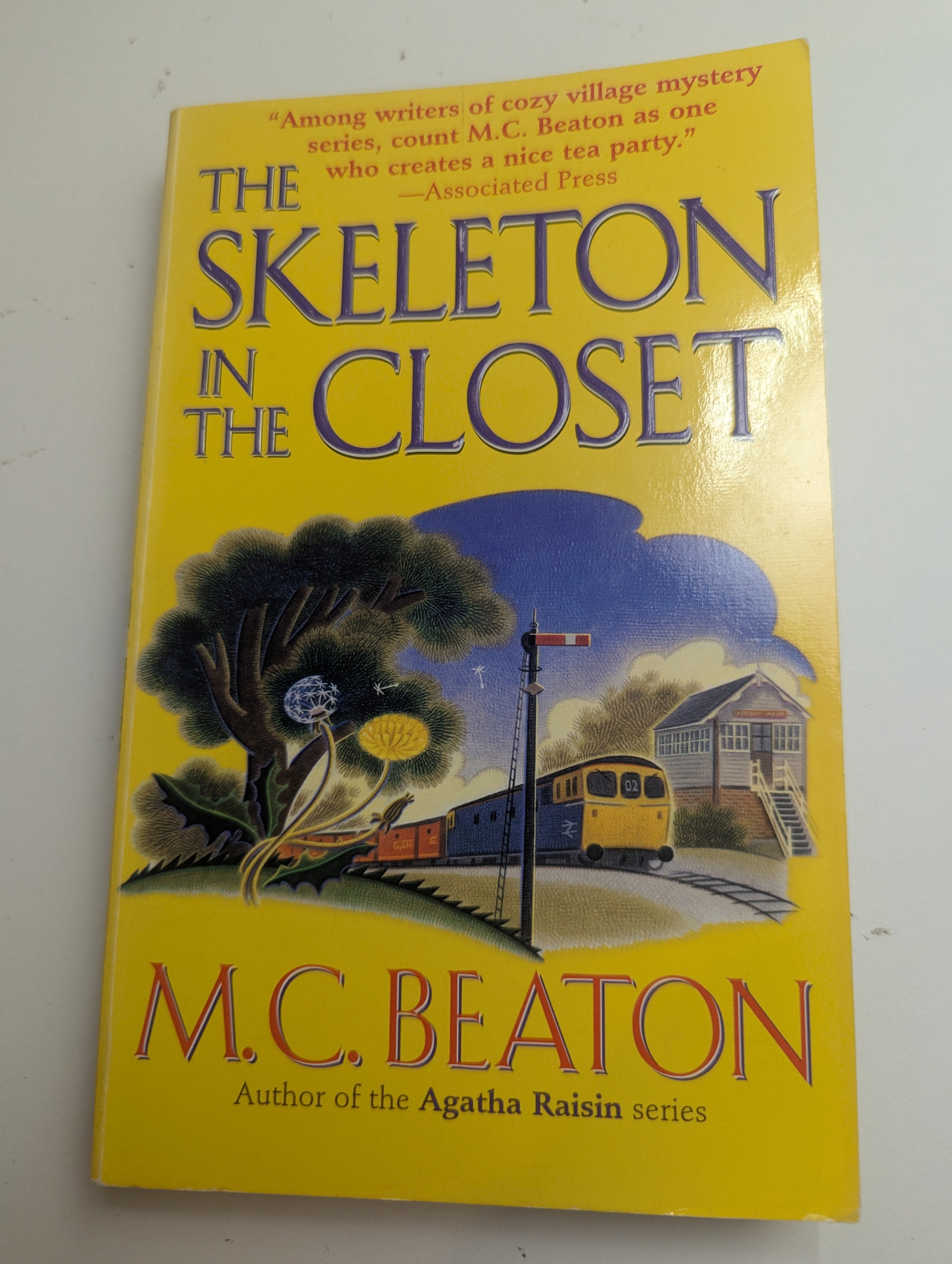 The Skeleton in the Closet by M. C. Beaton - Lightly Used