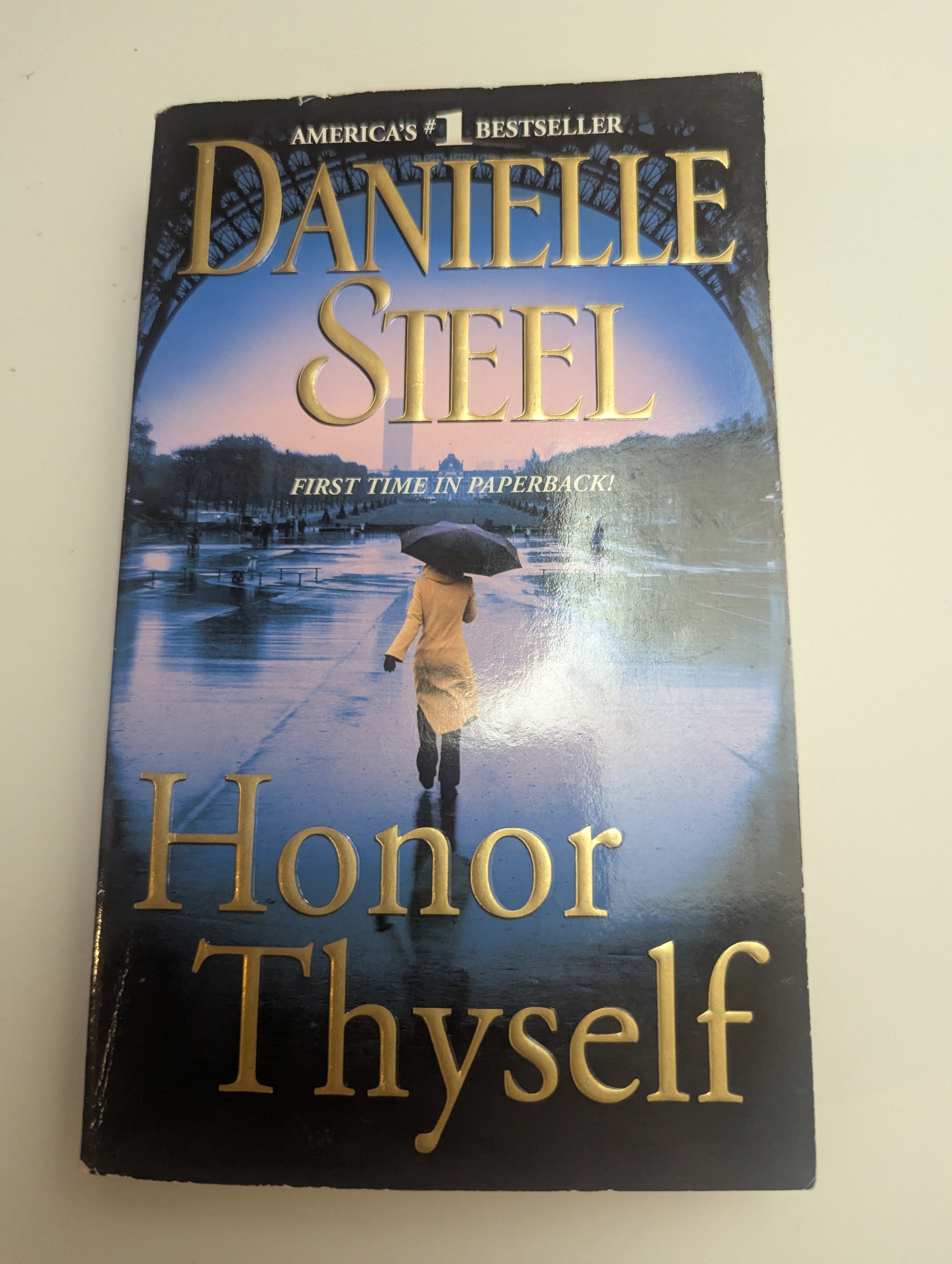 Honor Thyself — by Danielle Steel - Lightly Used