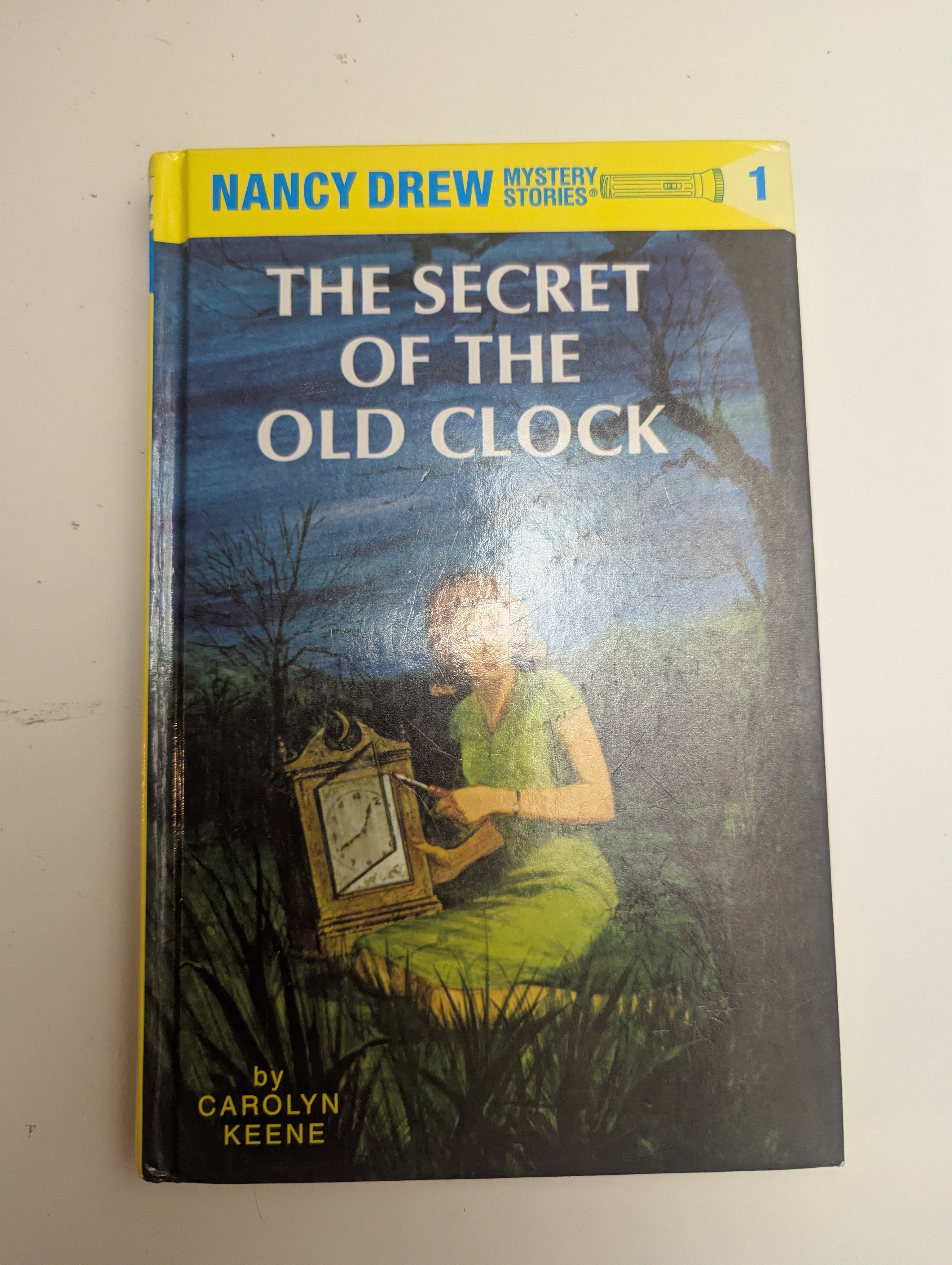 The Secret of the Old Clock — by Carolyn Keene - Lightly Used
