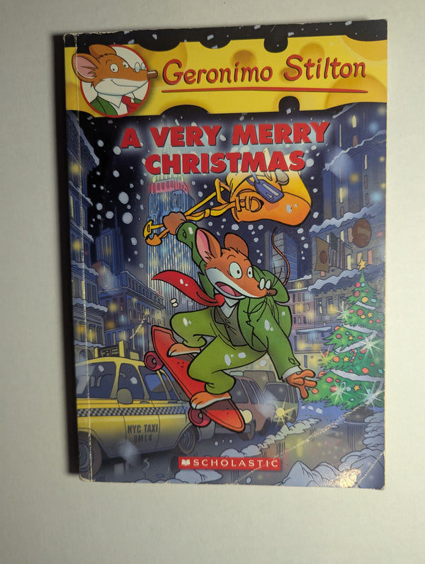 A Very Merry Christmas — Geronimo Stilton - Lightly Used