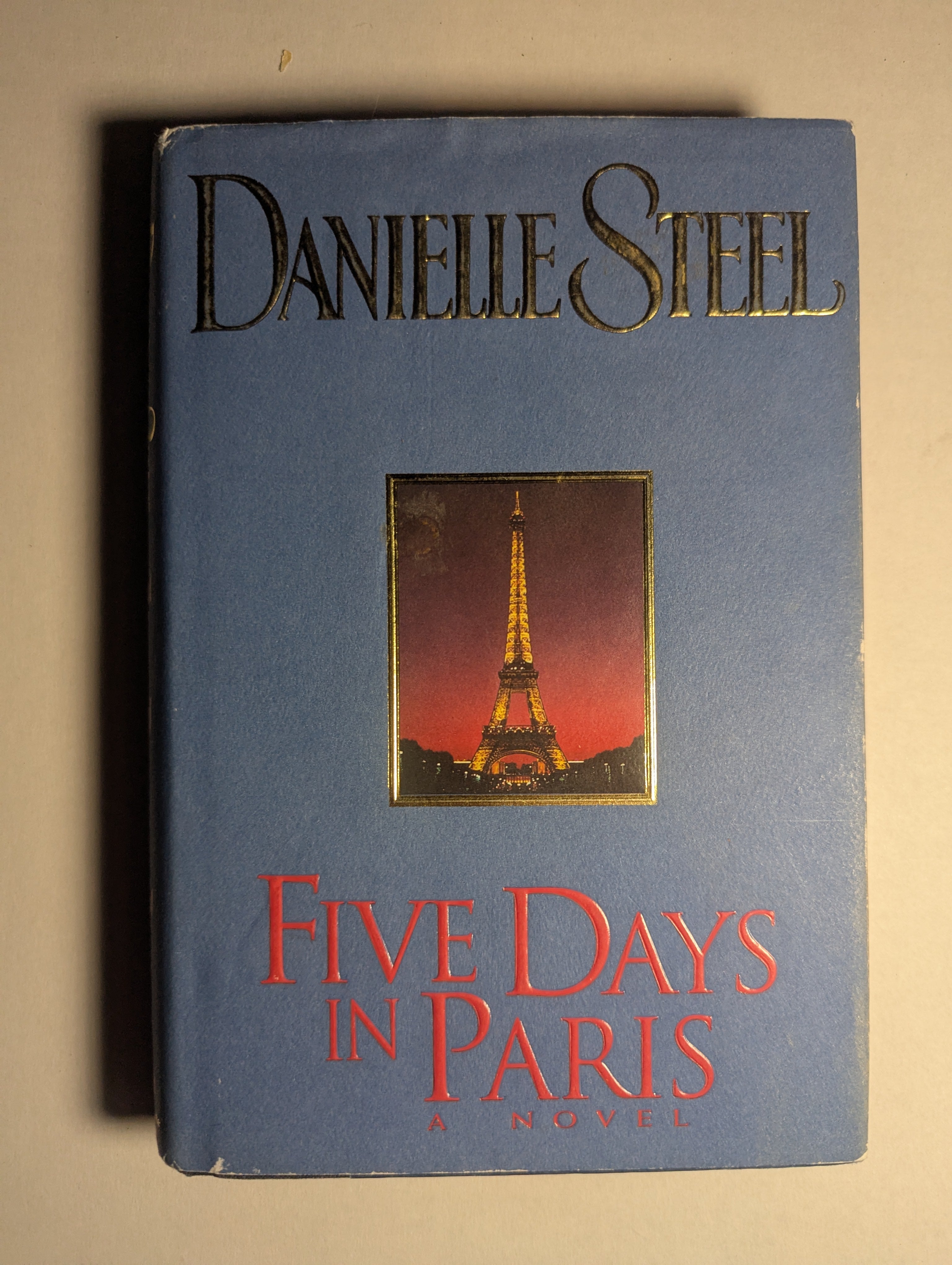 Five Days in Paris — by Danielle Steel - Lightly Used