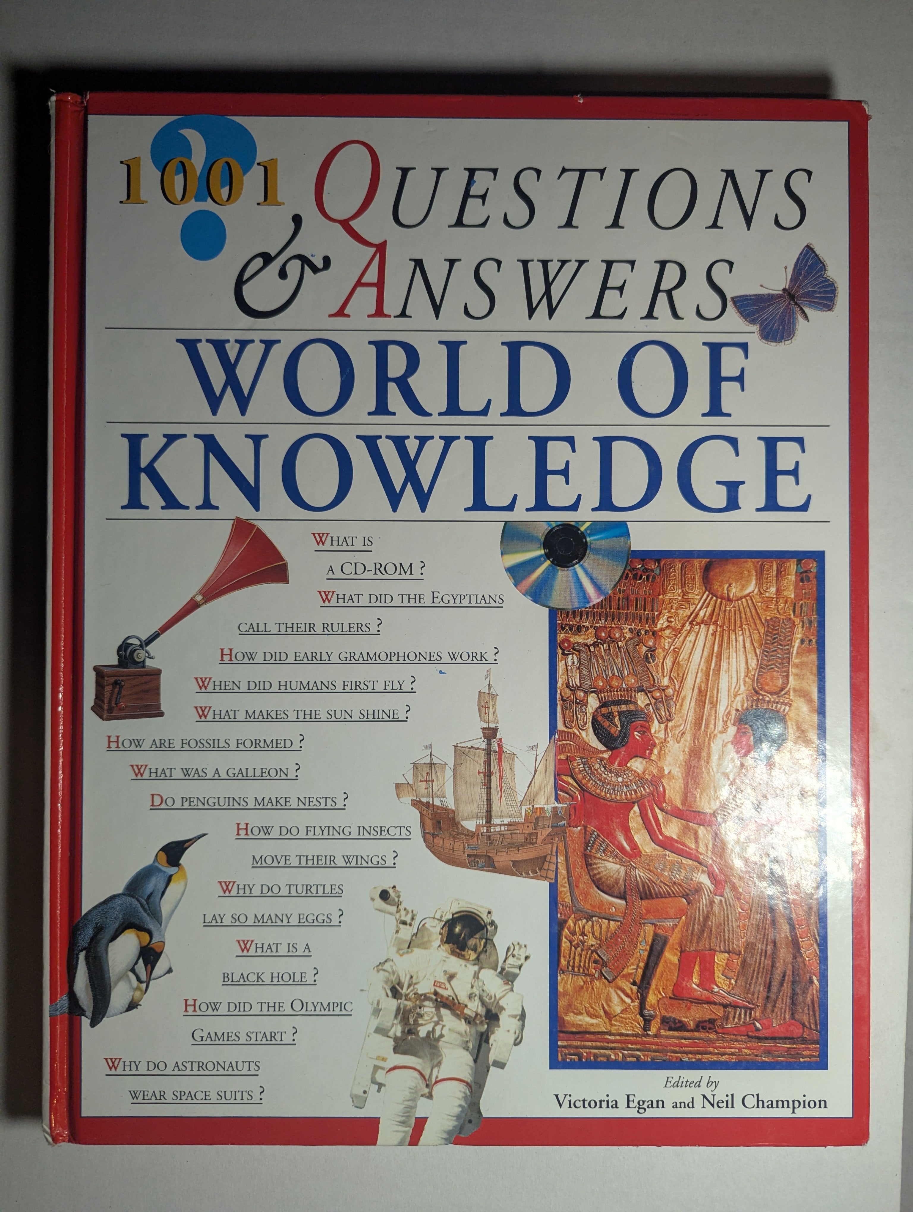 1001 Questions and Answers: World of Knowledge — Victoria Egan & Neil Champion - Lightly Used