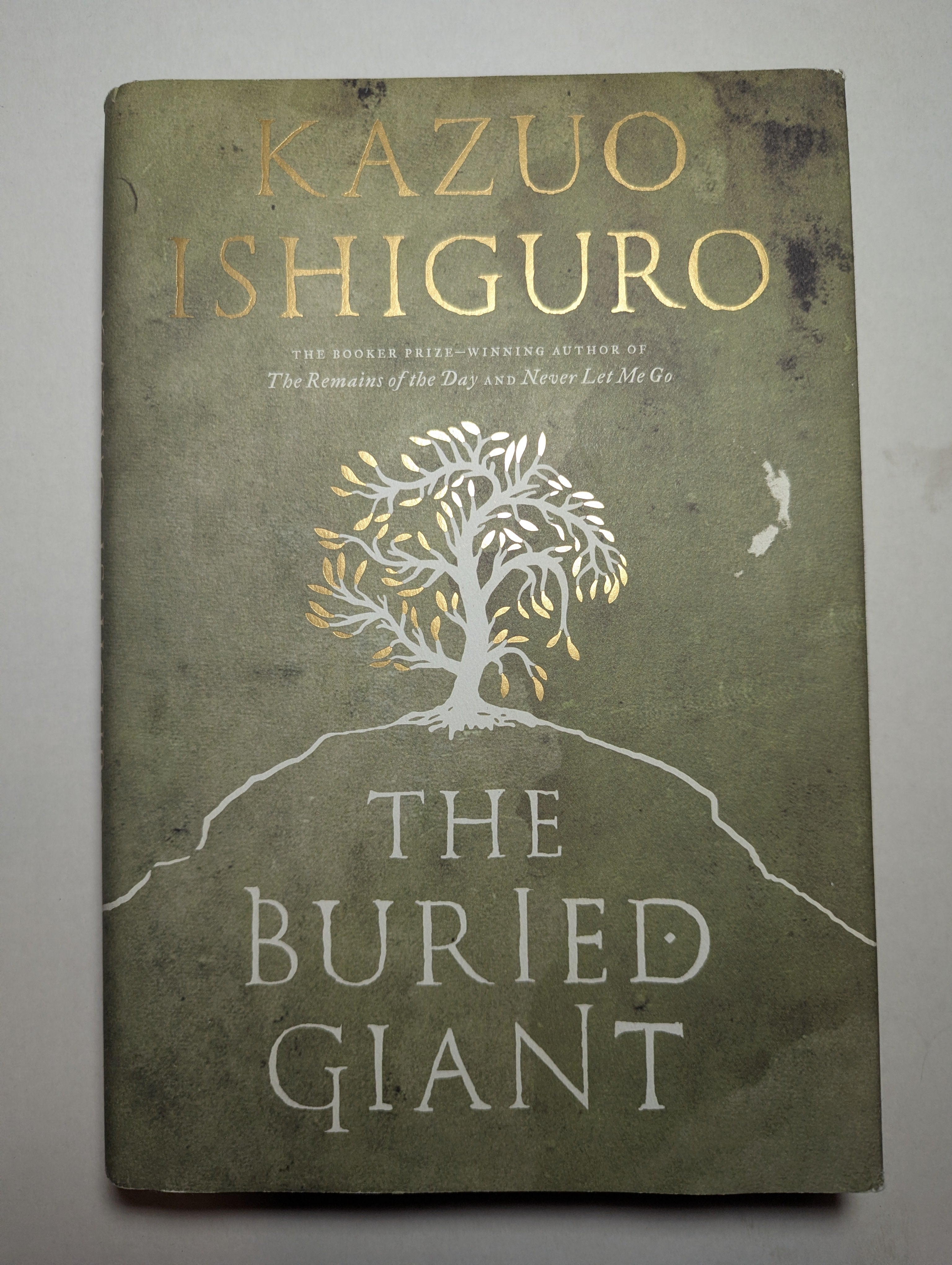 The Buried Giant — by Kazuo Ishiguro - Lightly Used