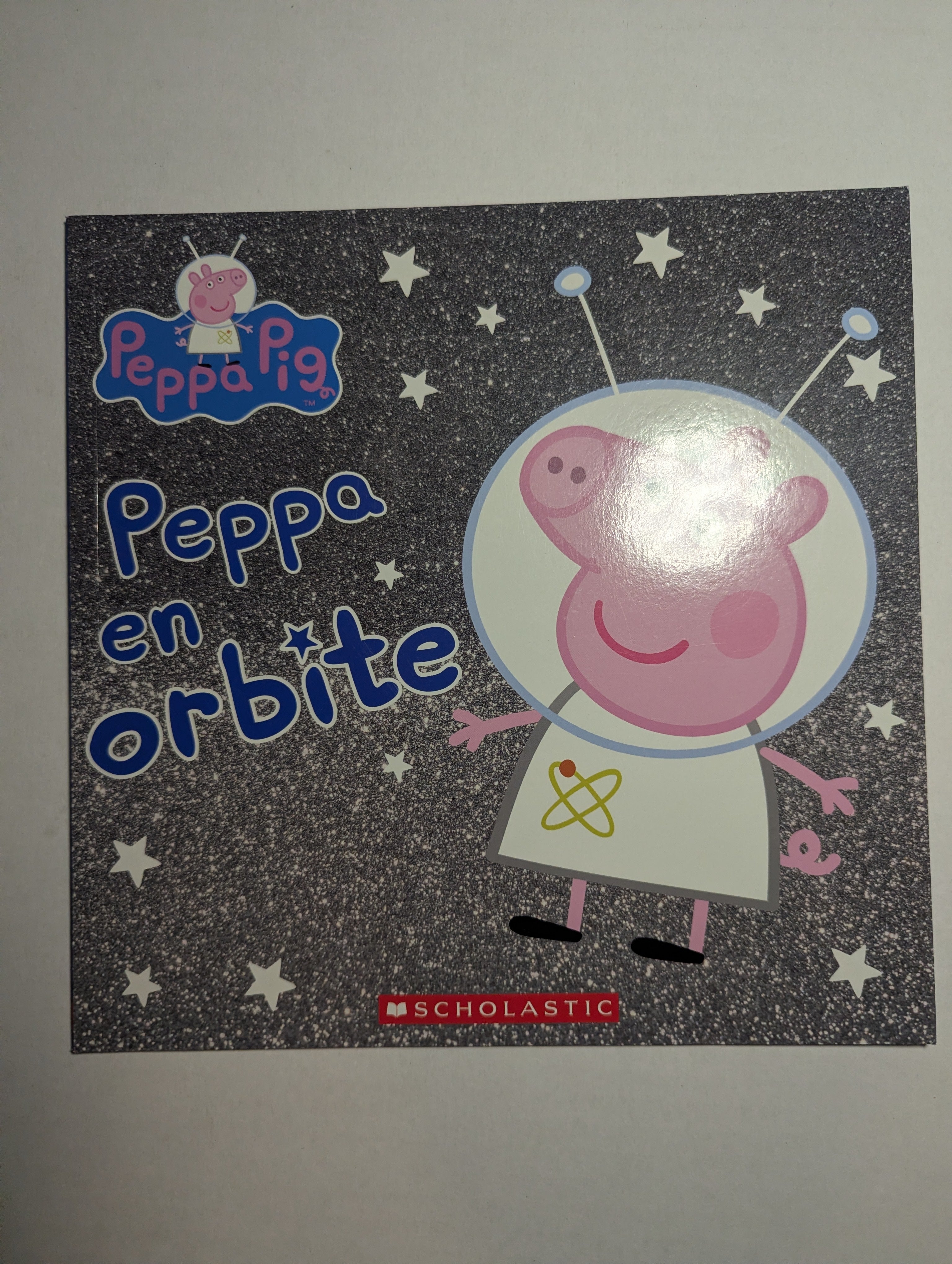 Peppa en orbite — by Reika Chan - Lightly Used