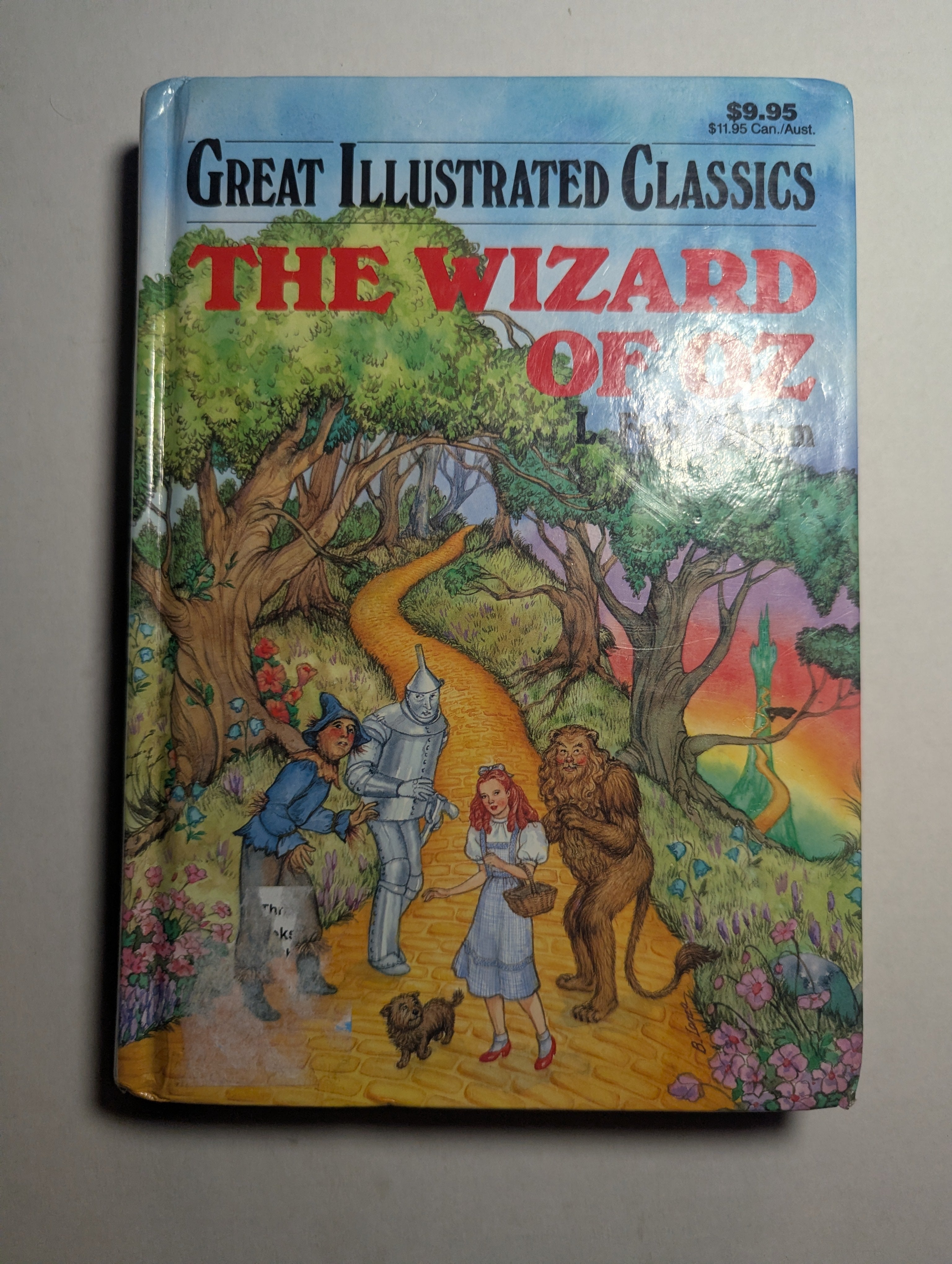 The Wizard of Oz (Great Illustrated Classics) — by L. Frank Baum - Lightly Used