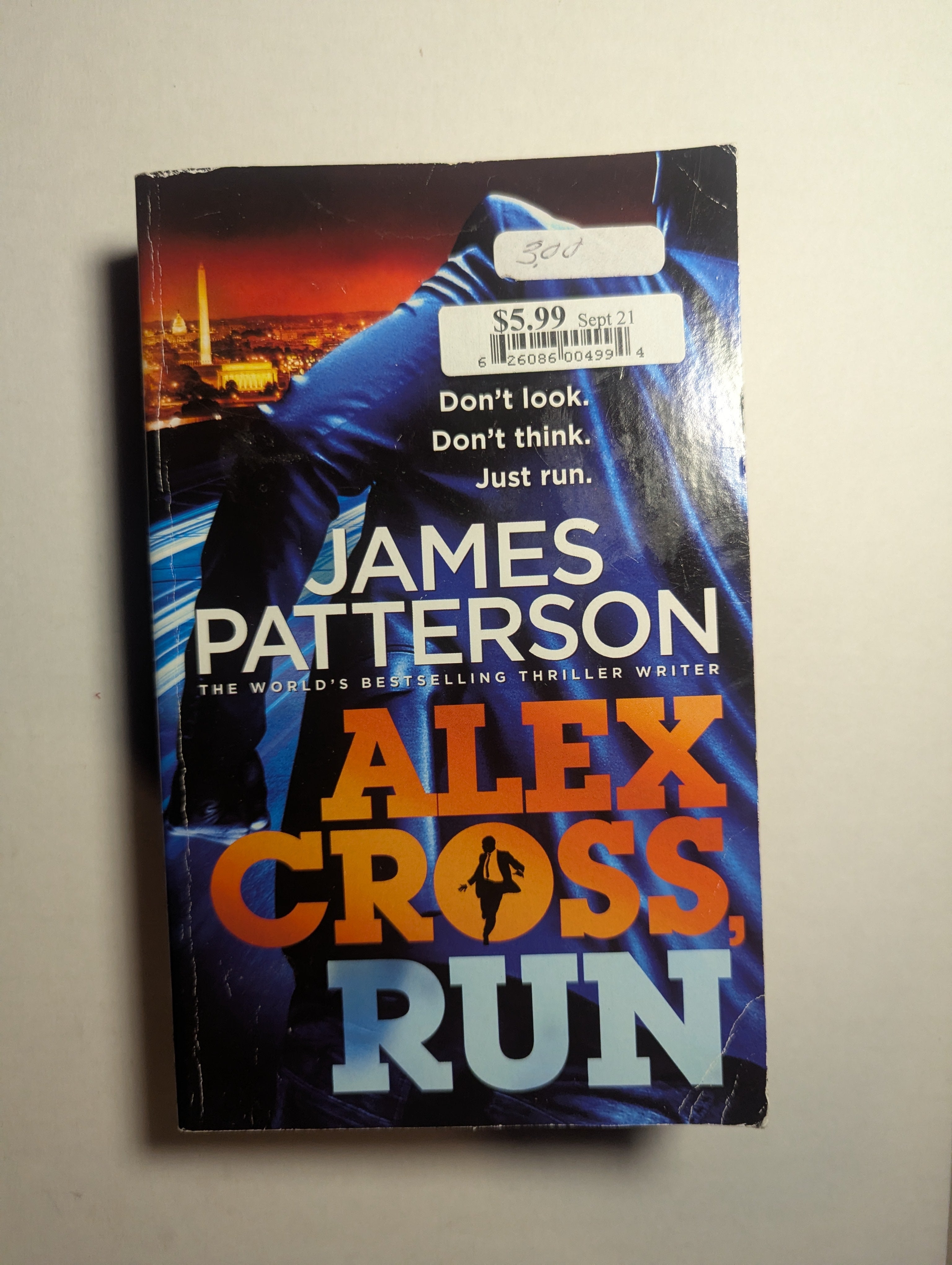 Alex Cross, Run — by James Patterson - Lightly Used